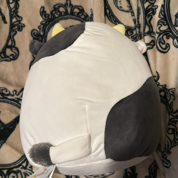 Connor the cow with flower squishmallow NWT - Picture 5 of 5